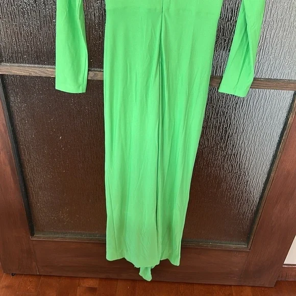lorena midi dress in bright green solace london The Lorena Midi Dress in Citrus main image 1